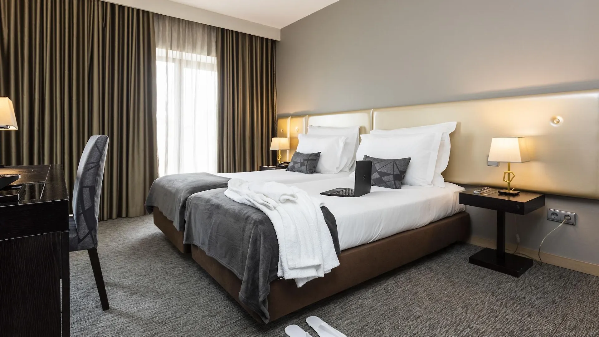 Czar Lisbon Hotel