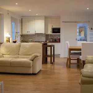 Apartment 7ti7 Telhal